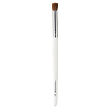 e.l.f. Blending Eye Brush, Makeup Brush For Eyeshadow & Eyeliner, Creates A Natural Finish, Made With Synthetic Bristles, Vegan & Cruelty-Free