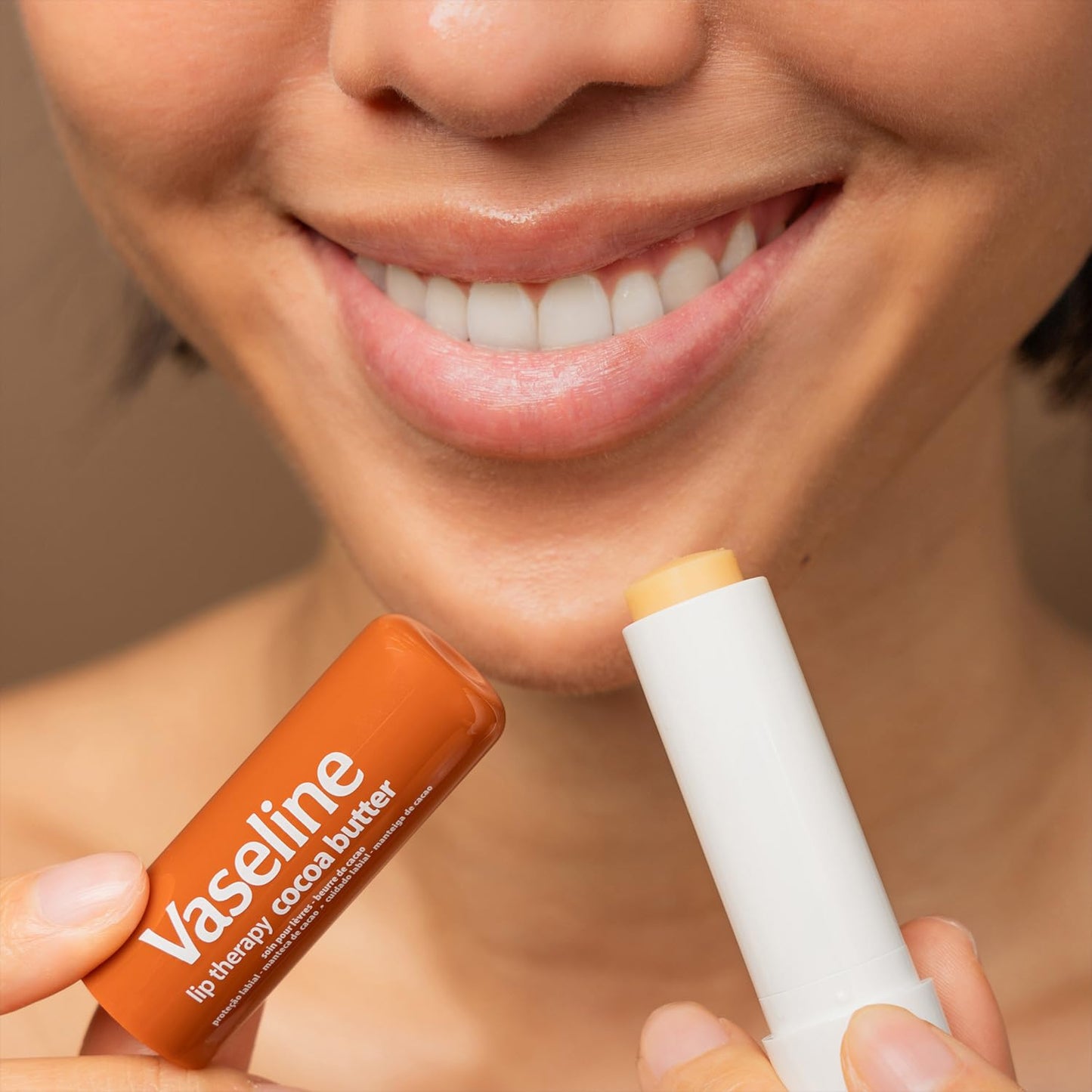 Vaseline_Intensive_Care_Cocoa_Radiant_Hand_&_Body_Moisturizer_+_Lip_Therapy_with_Cocoa_Butter_for_Healing_Dry_Skin_&_Lips