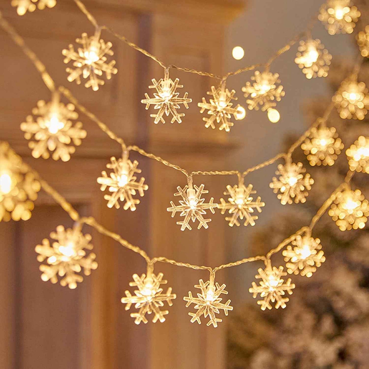LuminGlow Snowflake Lights – Patio String Lights Outdoor Waterproof, Battery Operated 20Ft for Evening Gatherings