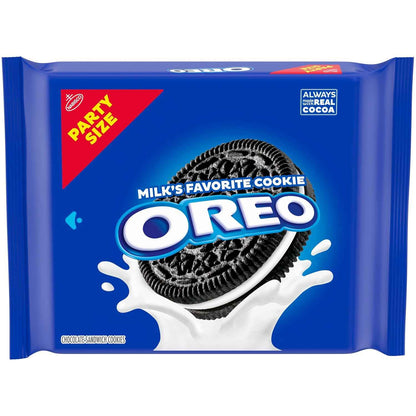 OREO Chocolate Sandwich Cookies, Party Size 24.16 oz – Resealable Road Trip Snack for the Car