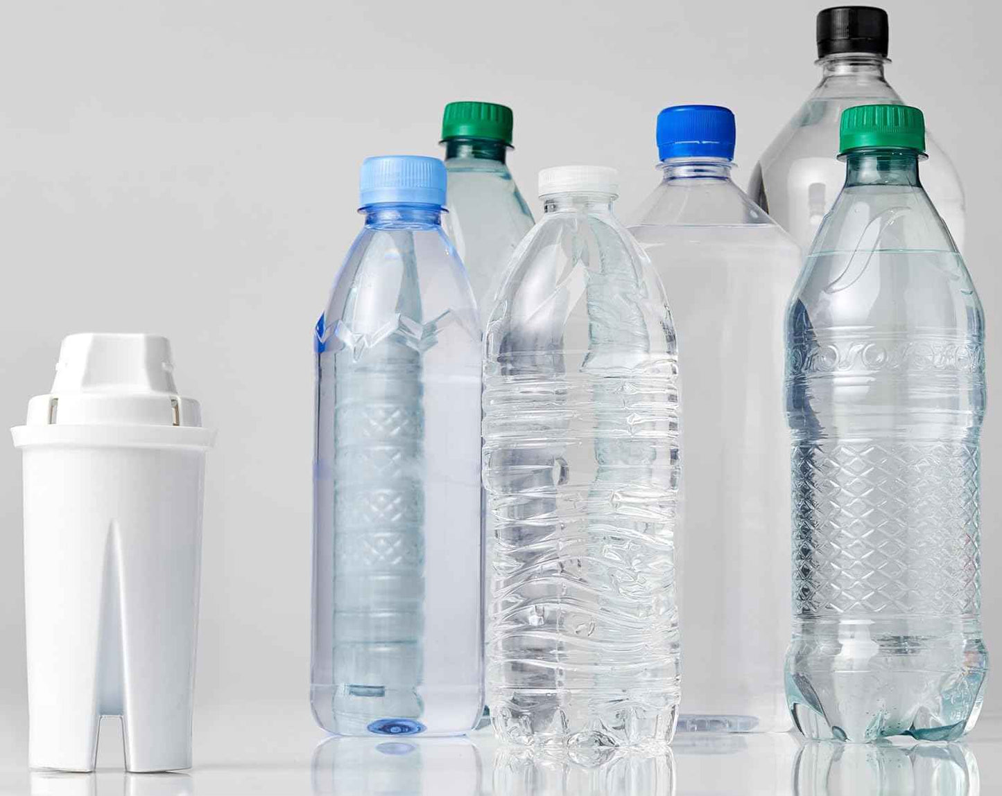Amazon Basics Brita-Compatible Water Filters – Practical Housewarming Gift for New Apartment Owners