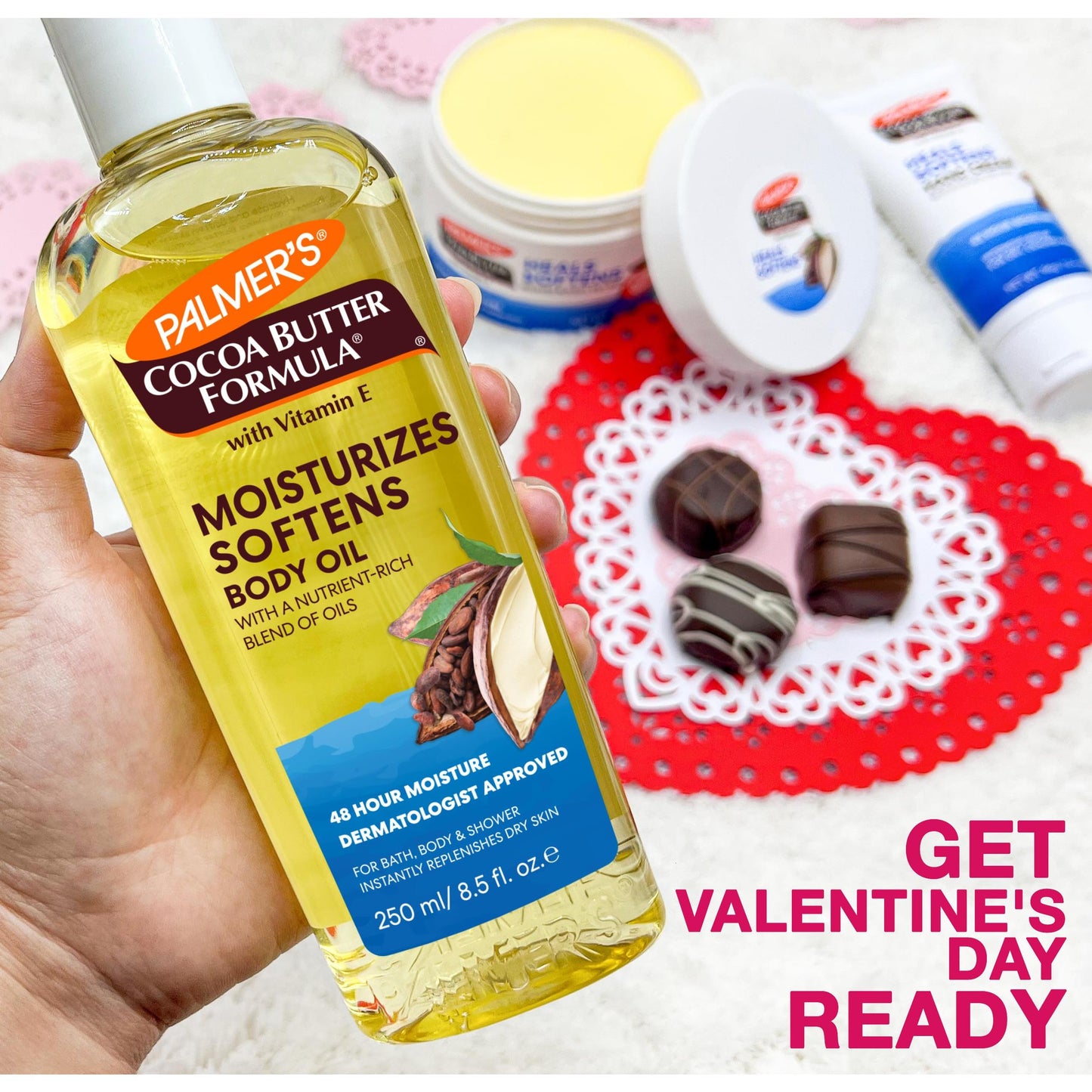 Palmer's_Cocoa_Butter_Moisturizing_Body_Oil_with_Vitamin_E,_Radiant_Looking_Glow_and_Skin_Hydration,_Instant_Absorption,_Bath,_Body_and_Shower,_8.5_Ounces