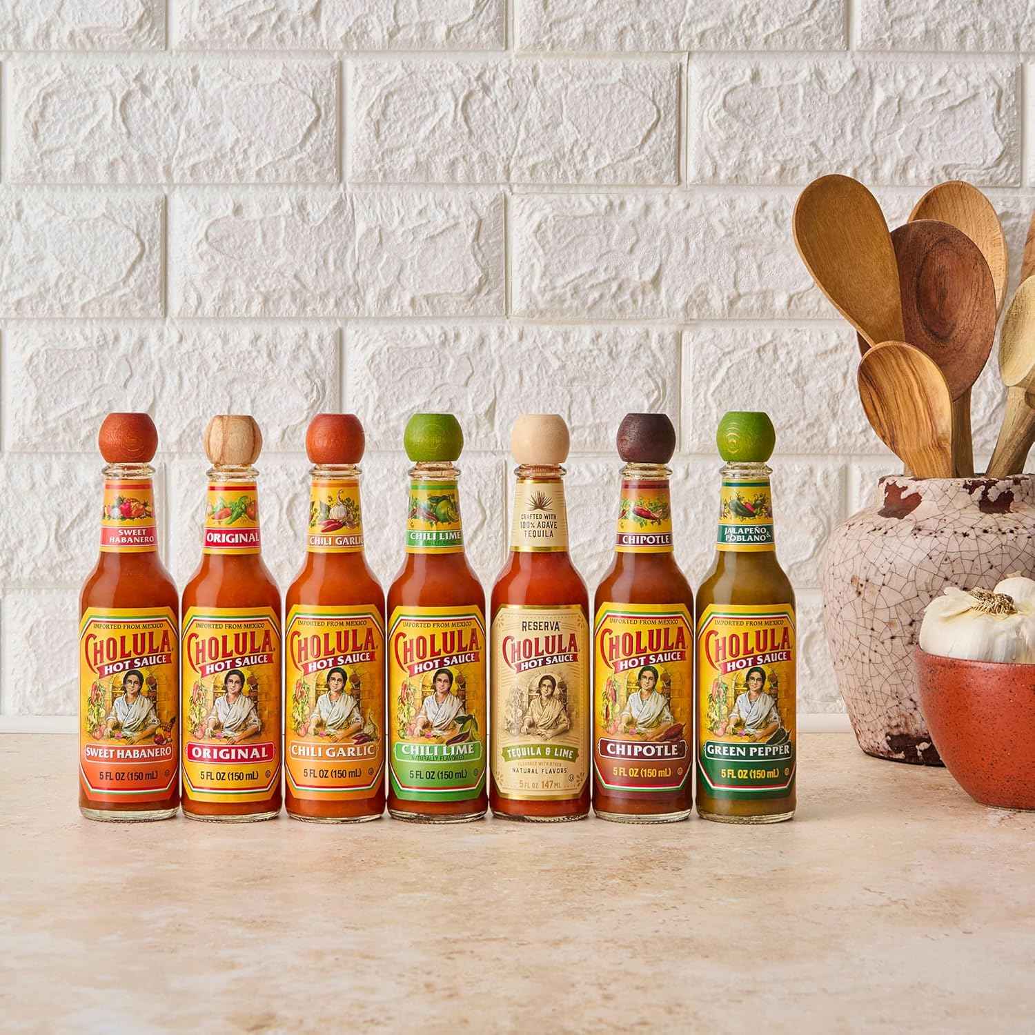 Cholula Tequila & Lime Reserva Hot Sauce – Valentine's Day Gift for Couples, Spicy Cocktail and Taco Topping