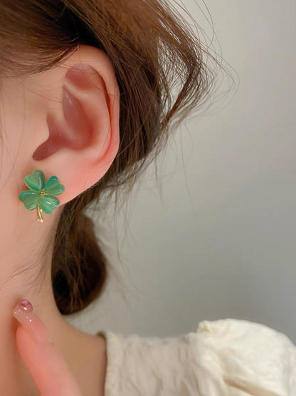 St_Patricks_Day_Earrings_for_Women,_Trendy_Statement_Four_Leaf_Clover_Shamrock_Earrings_Stud,_St_Patricks_Day_Outfits_&_Shirt_Accessories_for_Women