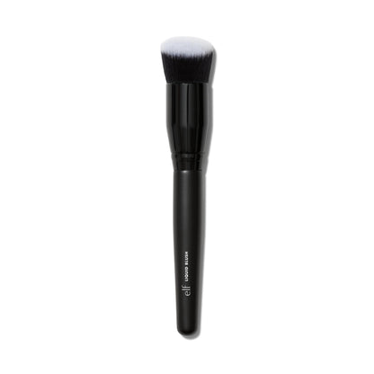 e.l.f. Camo Liquid Blush Brush, Angled Blush Brush Ideal For Applying &amp;amp; Blending Colors On Cheeks, Soft, Dense Bristles, Vegan &amp;amp; Cruelty-free
