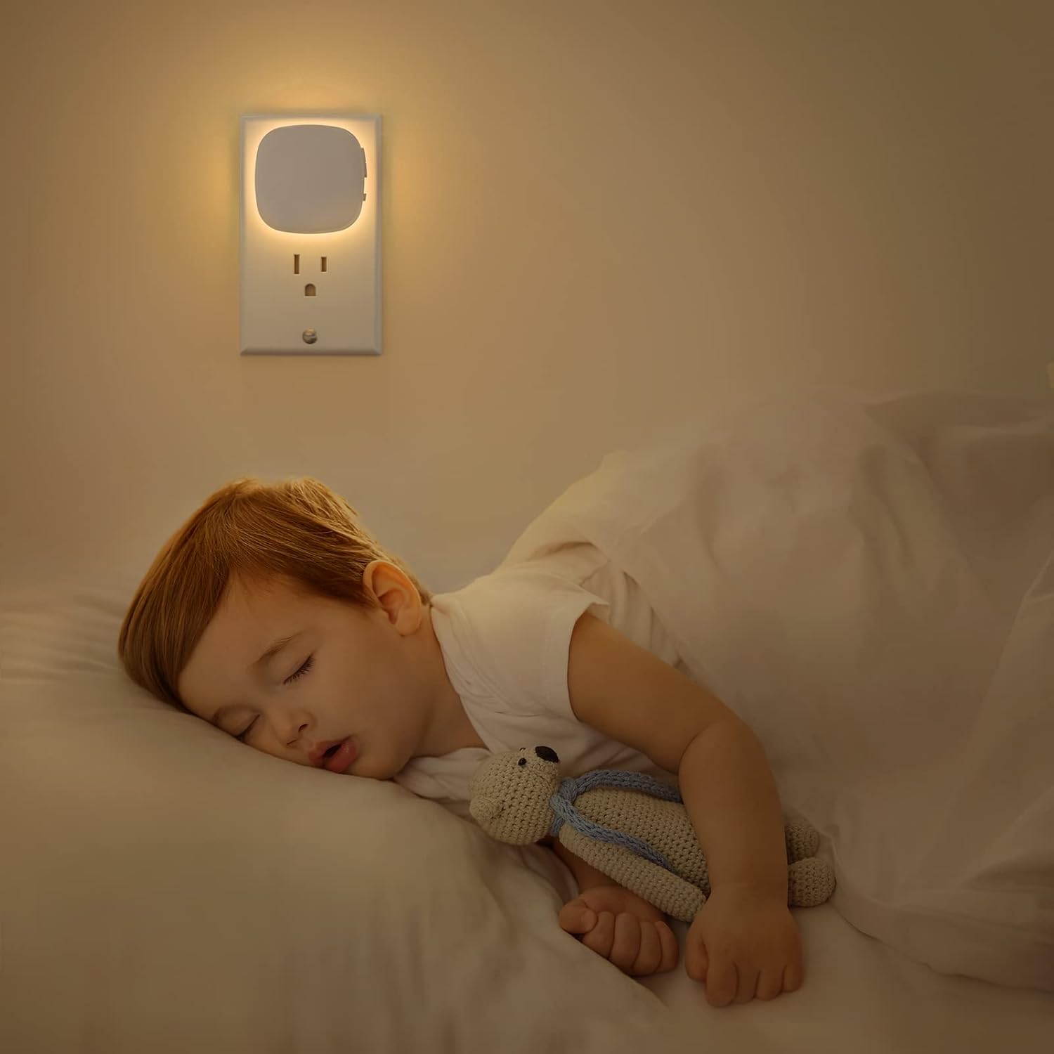 AUVON_Plug-in_LED_Backlit_Night_Light_with_Motion_Sensor_&_Dusk_to_Dawn_Sensor,_Dimmable_Warm_White/Amber_Nightlight_with_1-50_lm_Adjustable_Brightness_for_Bathroom,_Bedroom,_Hallway,_Stairs_(2_Pack)