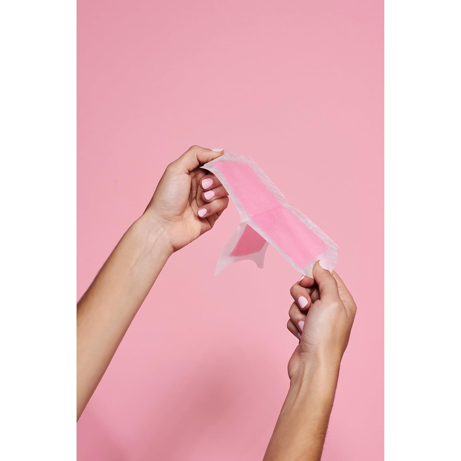 VEET_Ready-To-Use_Waxing_Kit_For_Women,_Wax_Strips_For_Body_Hair_Removal,_Wax_Kit_For_Legs_and_Body,_Personal_Care_Product,_Hair_Remover,_40ct_Waxing_Strips_(20_Double-Sided),_4ct_Body_Wipes