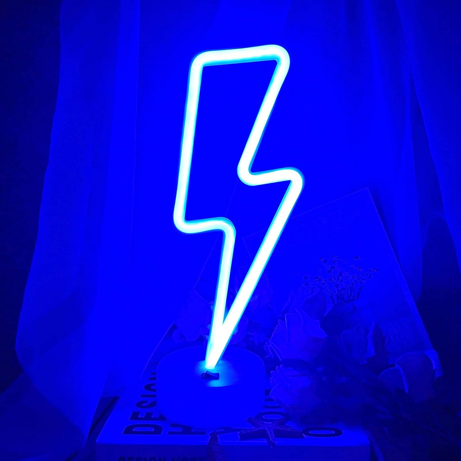 Lightning_Bolt_Neon_Signs_Lightning_Neon_Sign_with_Base_for_Bedroom_LED_Lighting_for_Room_Decor_for_Teen_Girls_Gifts_for_Teenager_Boys_USB/Battery_Cool_Gaming_Light_with_Holder(Blue)