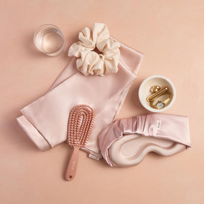Kitsch_Contour_Pillow_Eye_Mask_–_Softer_Than_Silk_Eye_Masks_for_Sleep,_Blindfold_Sleep_Masks_for_Women_&_Men,_No_Eye_Pressure,_Lightweight,_Eye_Care,_Travel_Essentials_-_Blush