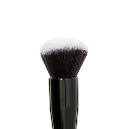 e.l.f._Ultimate_Blending_Brush,_Dome-Shaped_Makeup_Tool_For_Applying_&_Blending_Foundation,_Bronzer_&_Blush,_Made_With_Vegan,_Cruelty-Free_Bristles