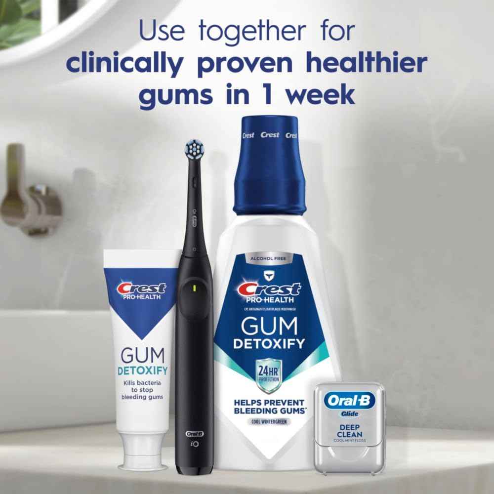 Crest Pro-Health Gum Detoxify Deep Clean Toothpaste - Anticavity, Antibacterial Flouride Toothpaste, Clinically Proven, Gum and Enamel Protection, Plaque Control