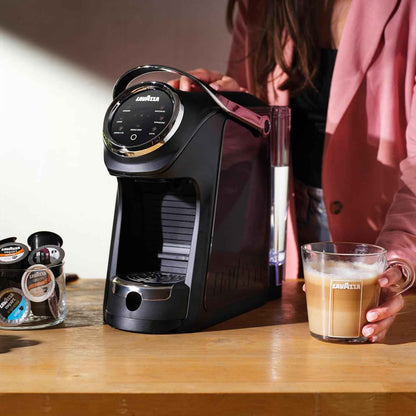 Lavazza Capsules, Medium Roast, 100% Arabica, Compatible with Own Classy Machines