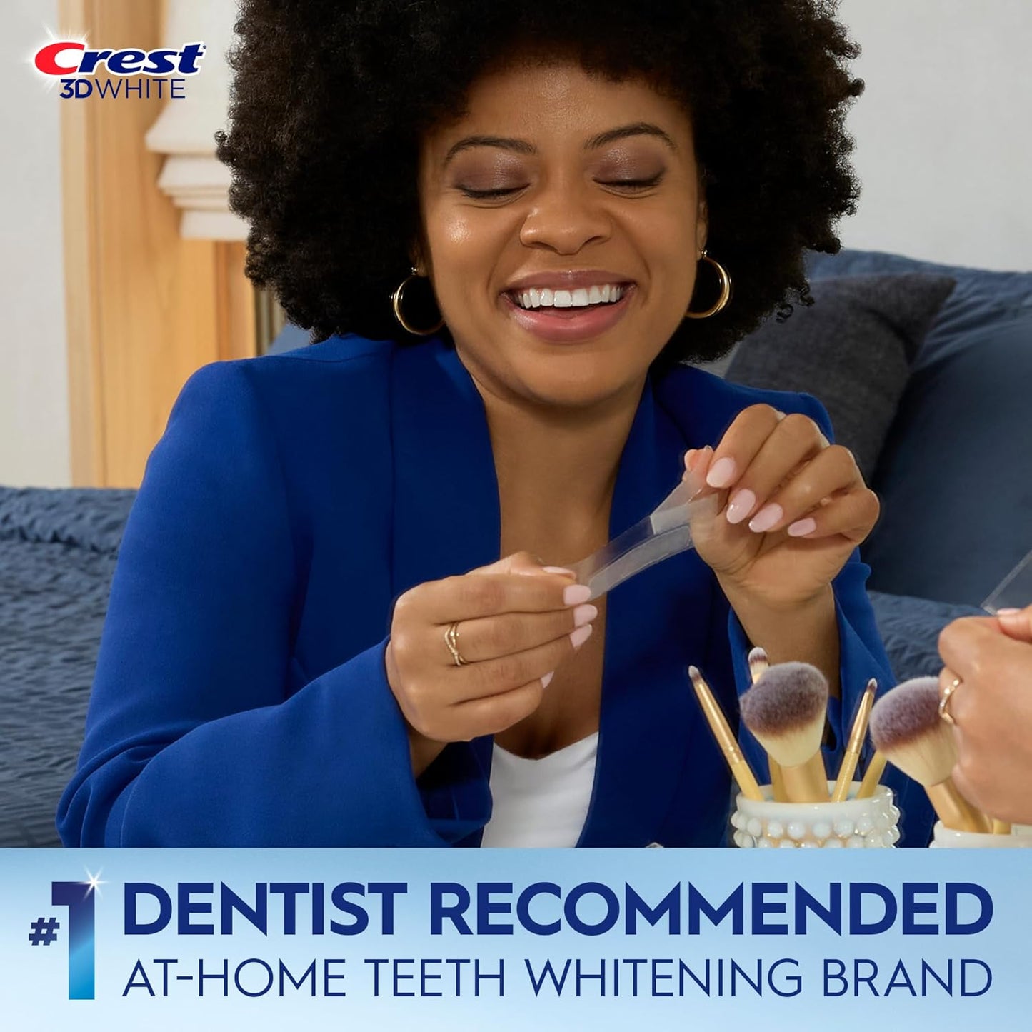 Crest_3D_Whitestrips,_1_Week_Smile_Transformation,_Whitestrips_3D_White,_Teeth_Whitening_Strip_Kit,_14_Treatments_(Each_with_1_Upper/1_Lower),_28_Strips