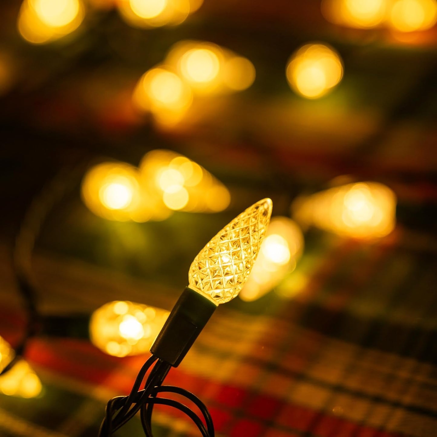 TW_SHINE_C6_Christmas_String_Lights,_200_LED_66_FT_Christmas_Lights_Outdoor_with_8_Modes_Timer,_Waterproof_Connectable_for_Indoor_Yard_Xmas_Tree_House_Christmas_Decorations_(Warm_White)