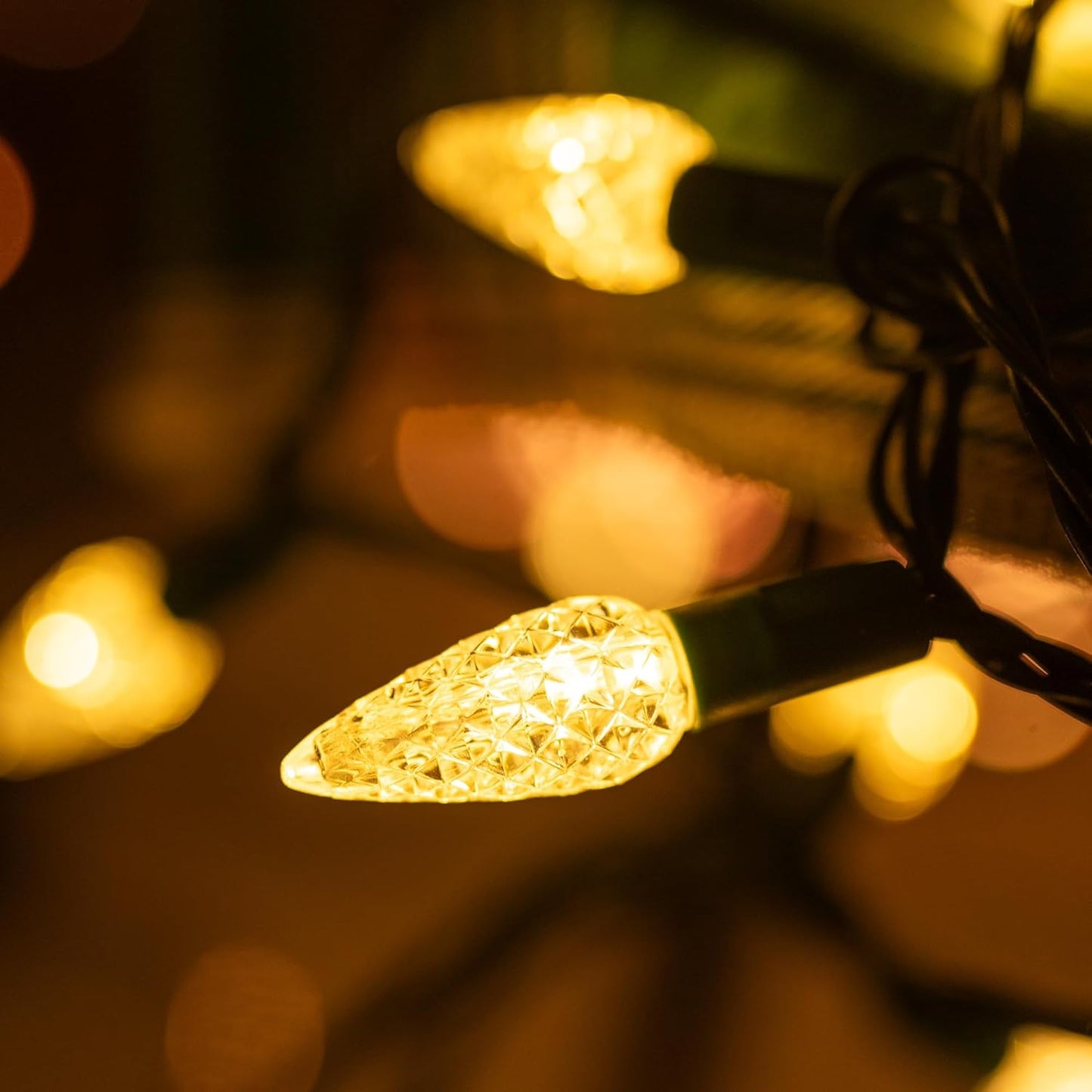 TW_SHINE_C6_Christmas_String_Lights,_200_LED_66_FT_Christmas_Lights_Outdoor_with_8_Modes_Timer,_Waterproof_Connectable_for_Indoor_Yard_Xmas_Tree_House_Christmas_Decorations_(Warm_White)