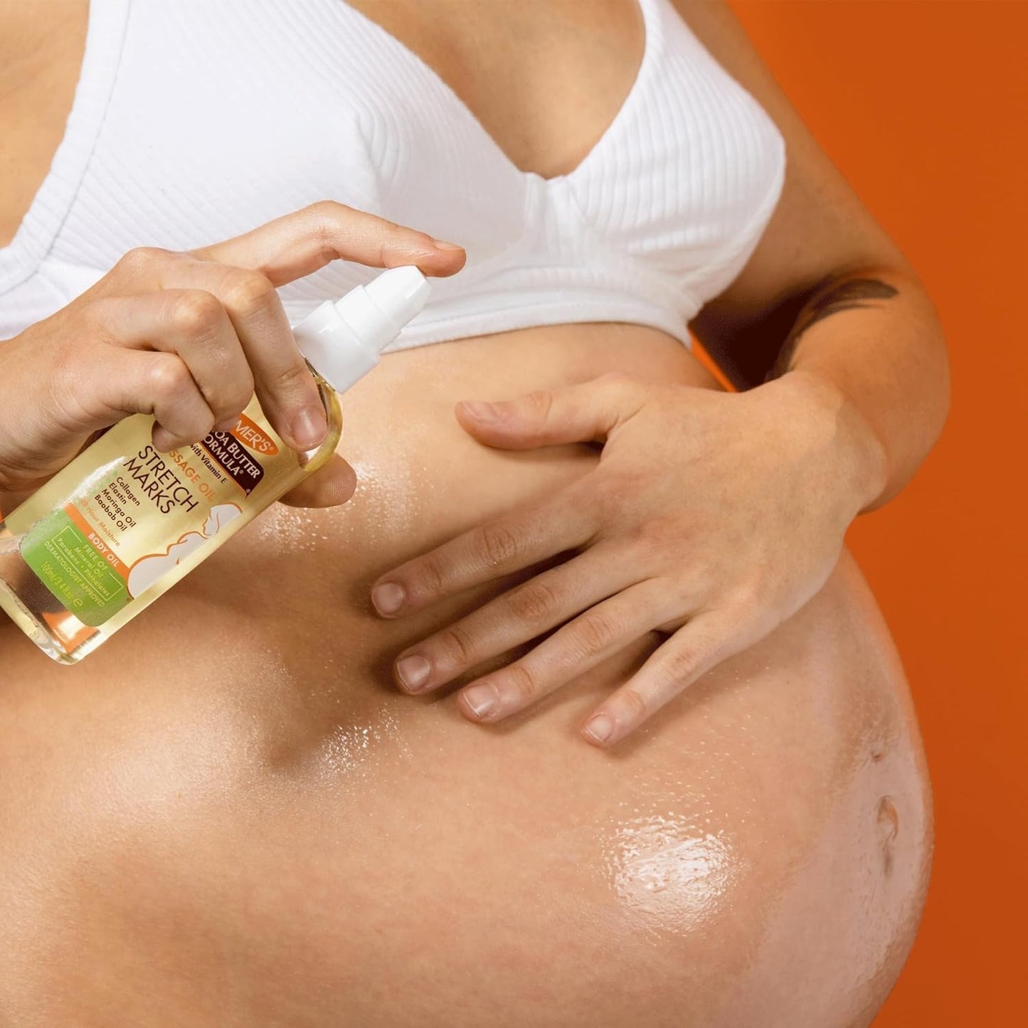 Palmer's_Cocoa_Butter_Formula_Massage_Oil_for_Stretch_Marks_and_Pregnancy_Skincare,_3.4_Ounces