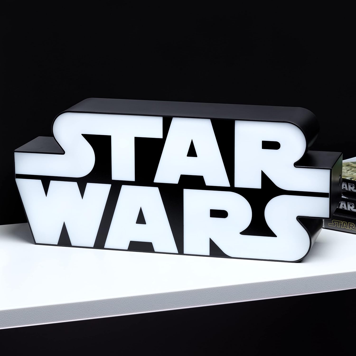 Paladone_Star_Wars_Logo_Light,_Wall_Mountable_and_Freestanding,_Officially_Licensed_Merchandise