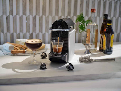 Lavazza Espresso Maestro Aluminum Capsules Compatible with Nespresso* Original Machines, Dark Espresso Roast, Arabica and Robusta Blend