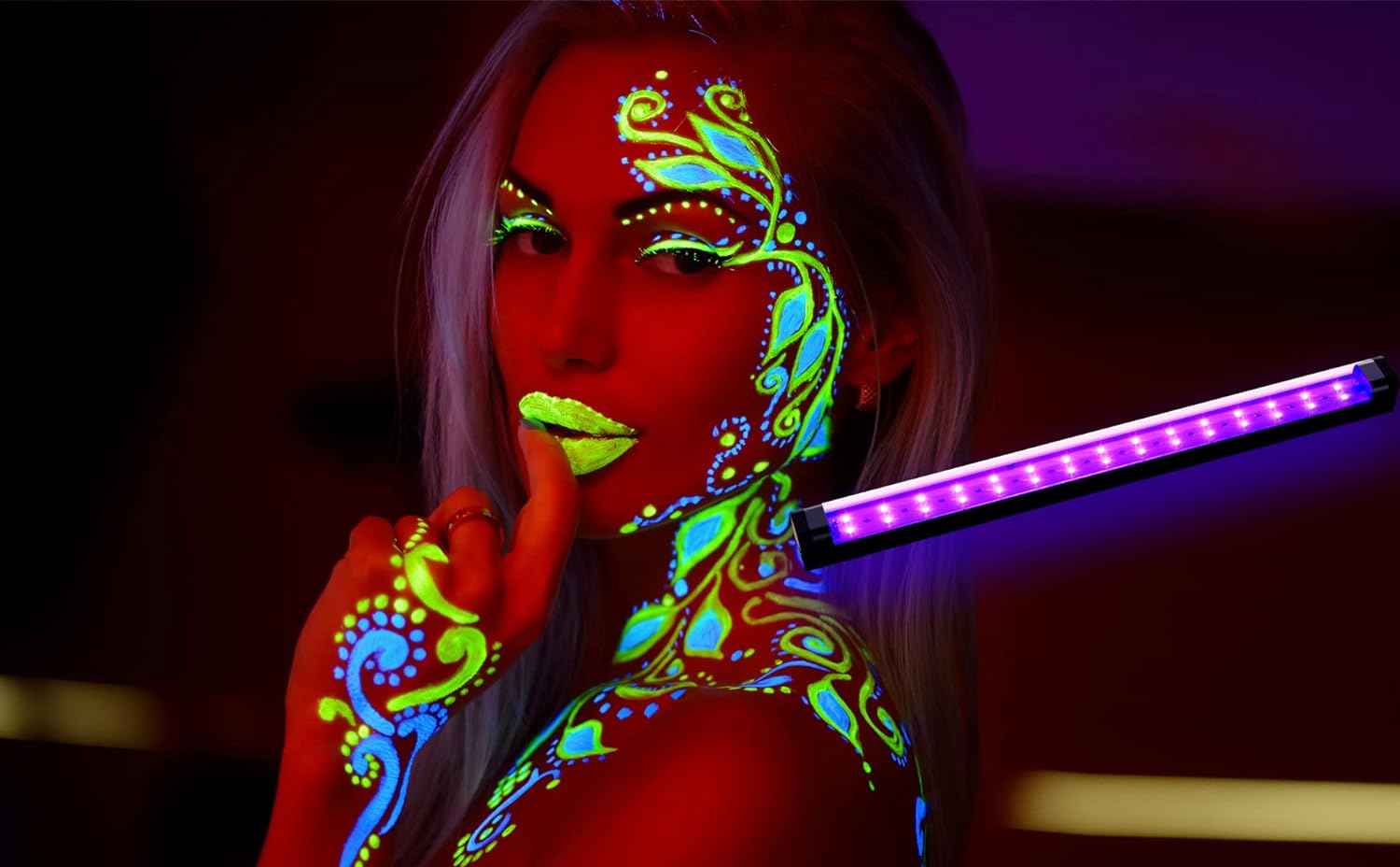 Black_Light_Bar_10W_1ft_LED_Blacklight_for_Fluorescent_Tapestry_Poster_Body_Paint_Glow_Party_UV_Strip_Lights_for_Cabinet_and_Display_Magnetic_THLITURE_2_Pack