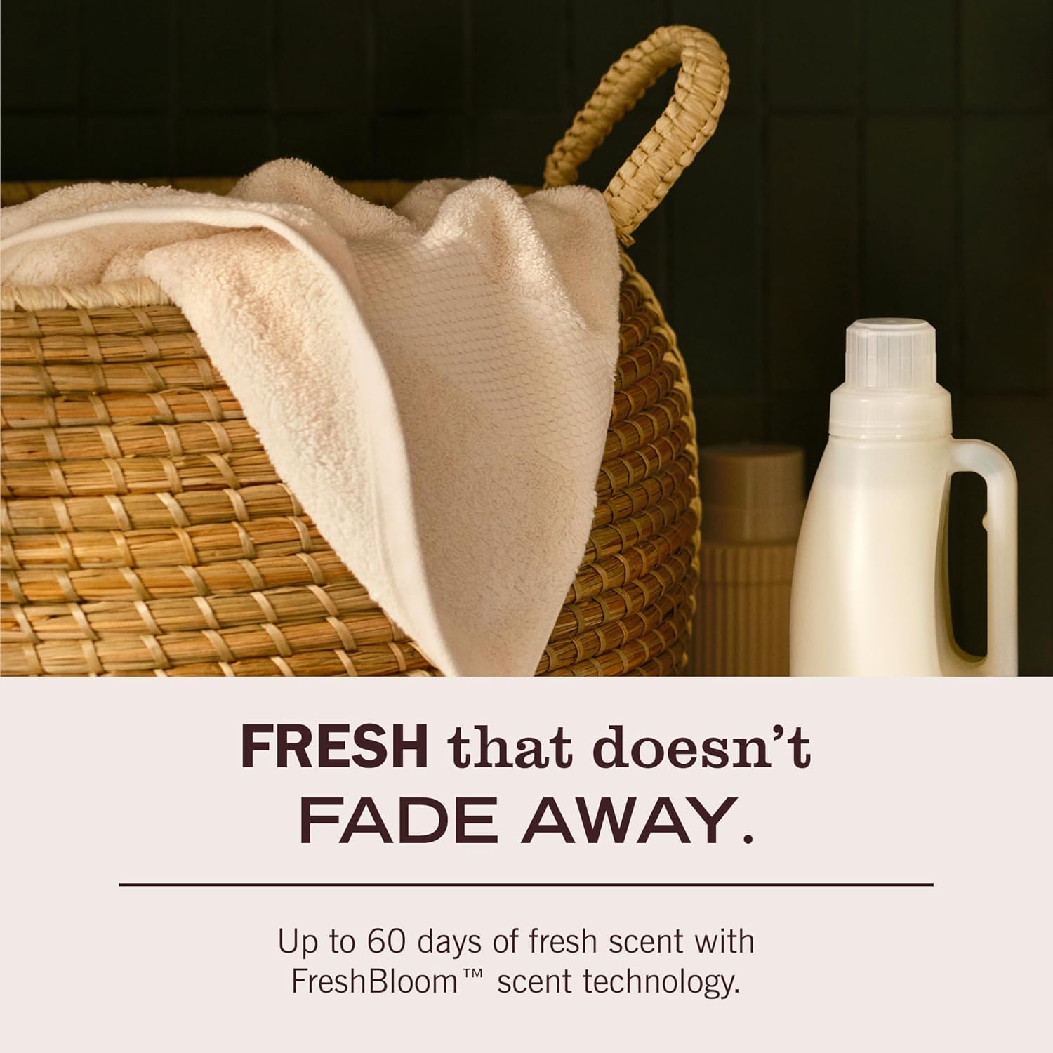 MRS._MEYER'S_CLEAN_DAY_Liquid_Fabric_Softener,_Infused_with_Essential_Oils,_Paraben_Free,_Rain_Water_Scent,_32_oz_(32_Loads)