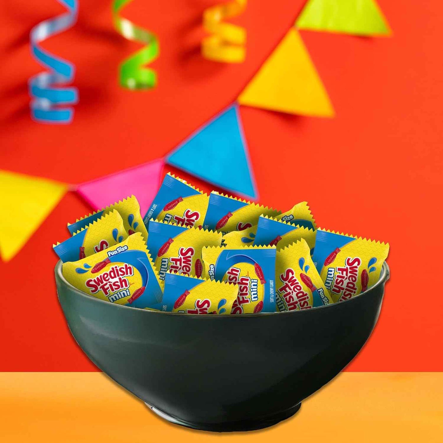SWEDISH FISH Mini Soft & Chewy Gummy Candy, Bulk Candy, 140 Snack Packs
