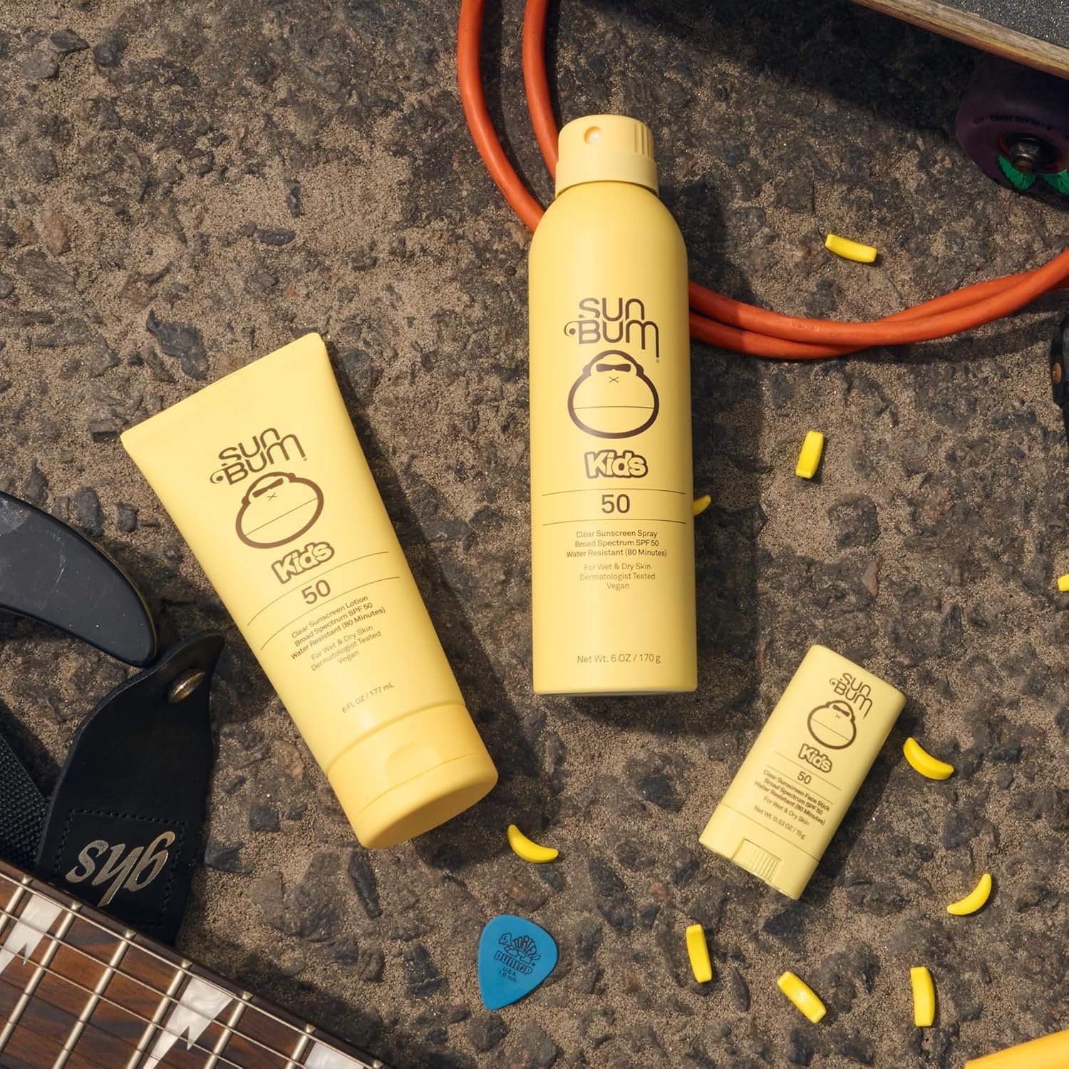 Sun_Bum_Kids_SPF_50_Sunscreen_Clear_Body_Spray_-_Broad_Spectrum_Water-Resistant_with_Vitamin_E_-_Wet_or_Dry_Skin_Application_-_Hawaii_104_Act_Compliant_(Without_Octinoxate_&_Oxybenzone)_-_6_oz