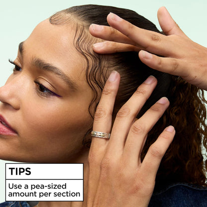 Garnier_Fructis_Curl_Control_Scrunching_Hair_Gel,_Curl_Jelly_for_Curly,_Wavy,_and_Coily_Hair_with_Frizz_&_Edge_Control,_Up_to_24_HR_Shape_&_Shine,_6.8_Fl_Oz,_3_Count_(Packaging_May_Vary)
