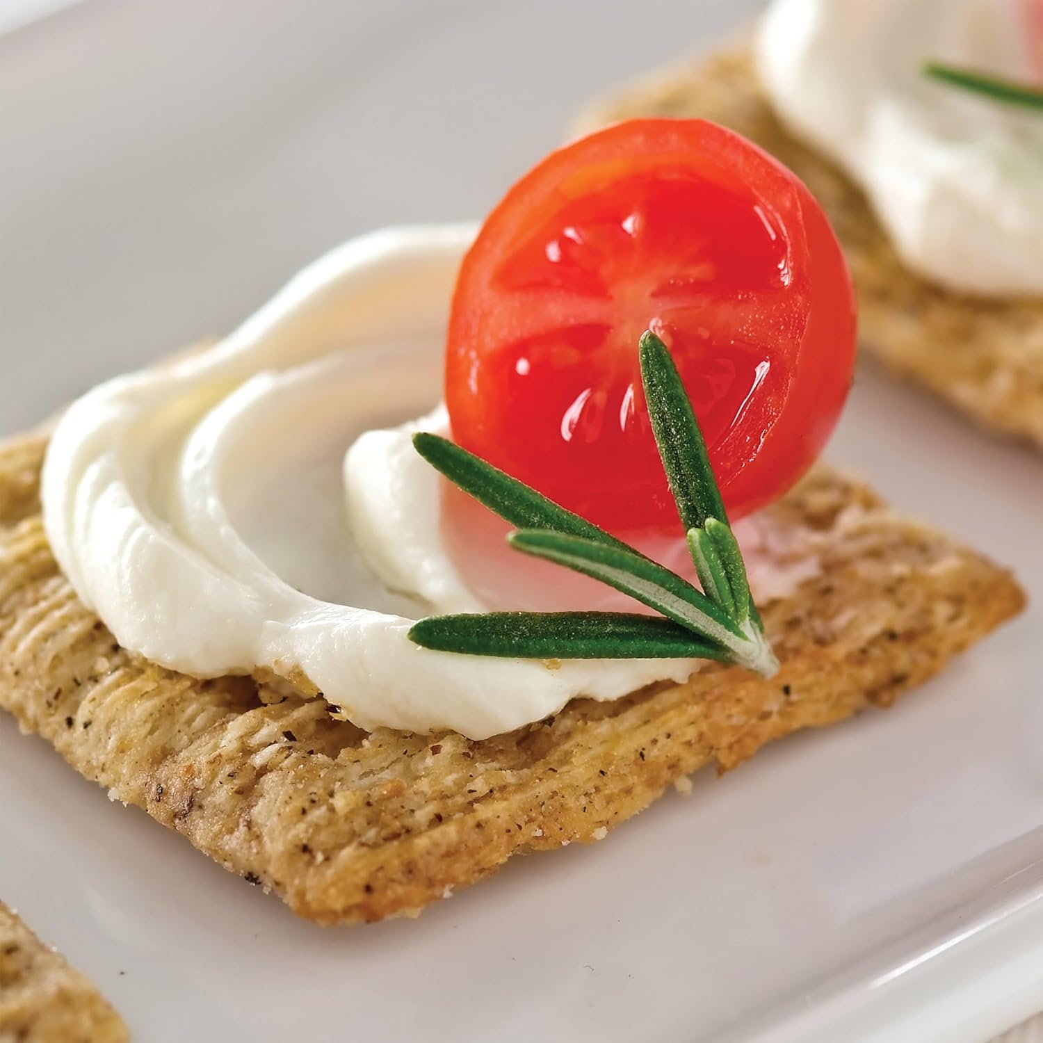 Triscuit_Cracked_Pepper_&_Olive_Oil_Whole_Grain_Wheat_Crackers,_Lunch_Snacks,_Snack_Crackers,_Family_Size,_12.5_oz