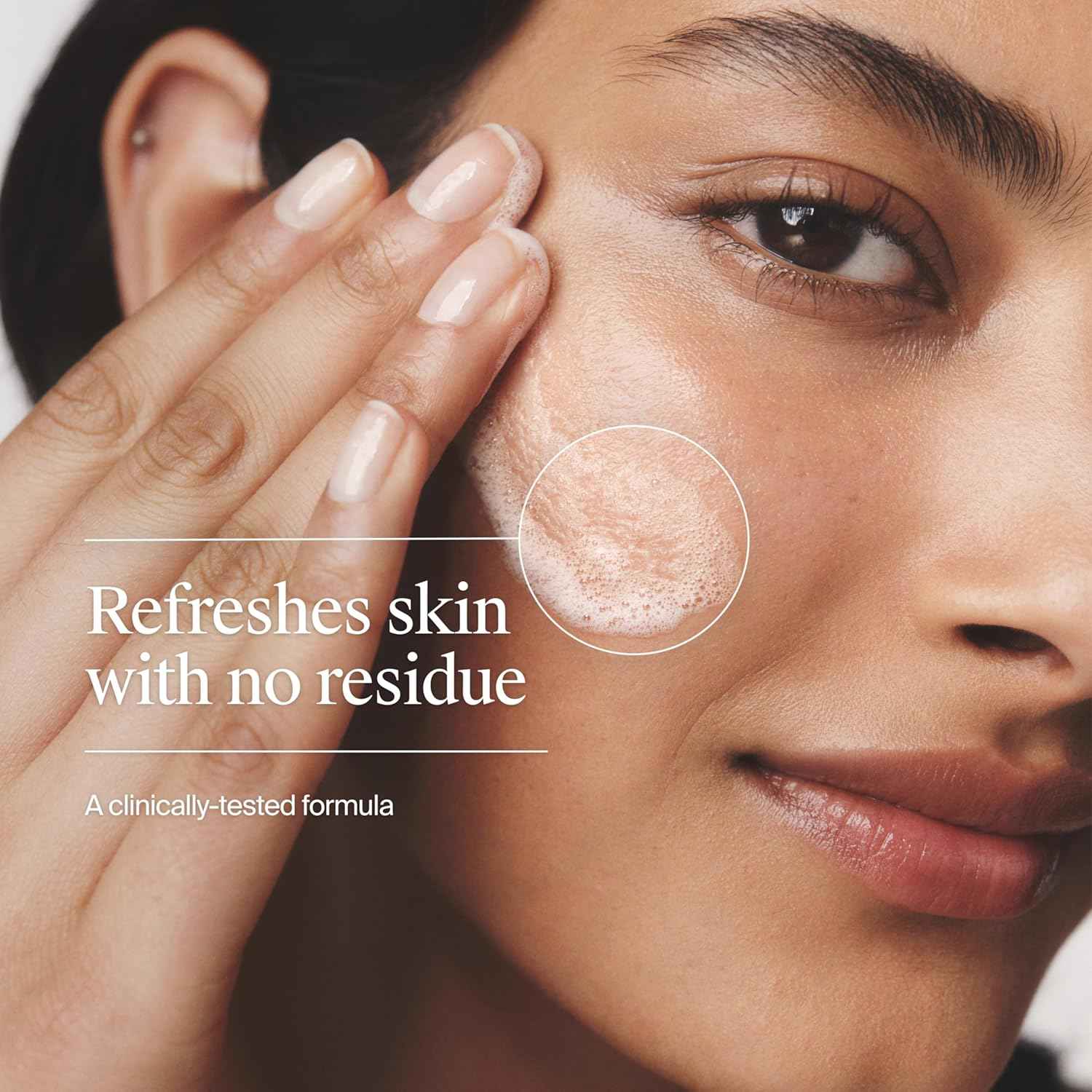 Neutrogena Fresh Foaming Facial Cleanser, All-In-One Makeup Remover Face Wash for Nor-mal to Oily Skin Deeply Cleanses & Removes Waterproof Makeup, Soap-Free, Non-Comedogenic, 8.5 fl. oz