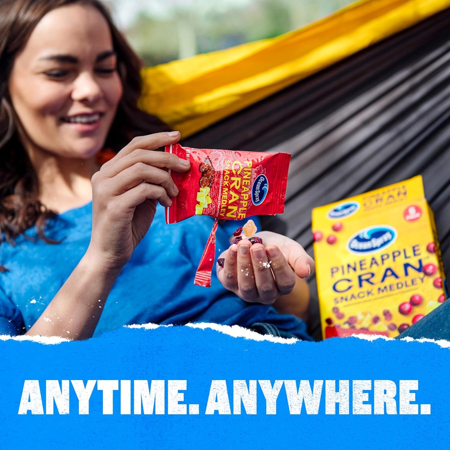 Ocean_Spray®_Pineapple_Cran™_Snack_Medley,_Cranberry_and_Pineapple_Dried_Fruit_Snack,_1_Oz_Pouches,_5_Count