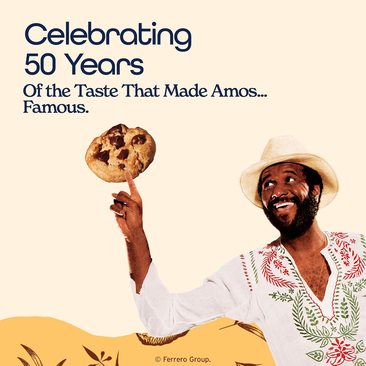 Famous_Amos_Classic_Chocolate_Chip_Cookies,_Bite-size_cookies,_Sweet_Treats,_10_Pack_Box,_10oz