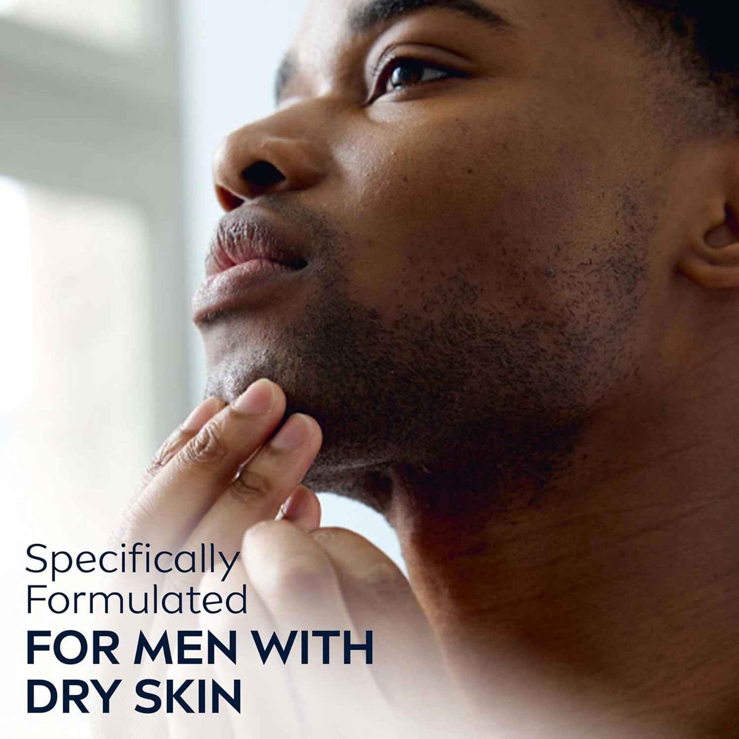 NIVEA MEN Maximum Hydration Face Wash, Face Wash with Provitamin B5 and Aloe Vera, Refreshes and Cleanses without Drying, 5 Fl Oz Tube