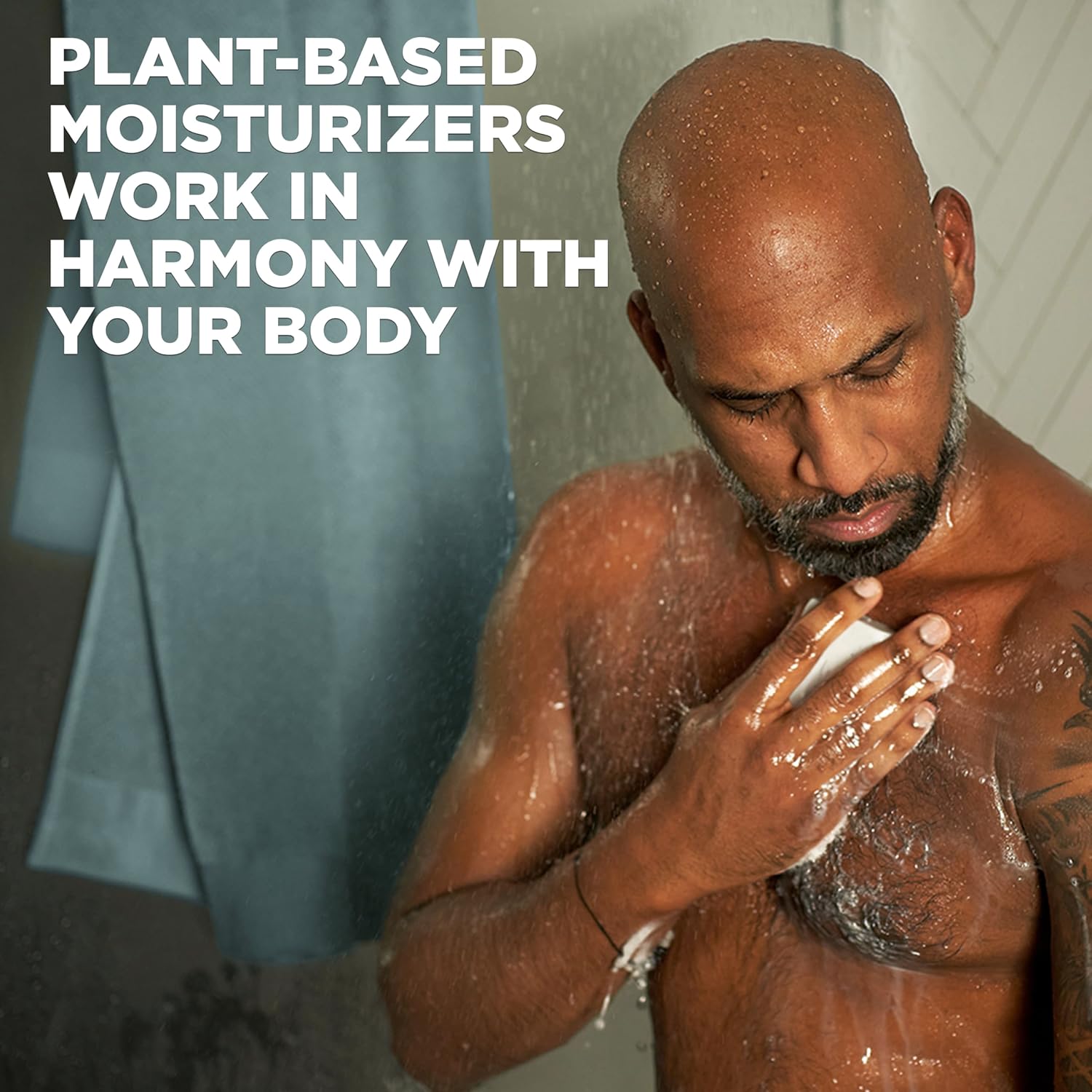 Dove_Men+Care_Cleansing_Bar_Soap_Sandalwood_+_Cardamom_Oil_4_Bars_to_Rebuild_Skin_in_the_Shower,_a_4in1_Hair,_Body,_Face_&_Shaving_Bar_with_Plant-Based_Cleanser_and_Natural_Oils_5_oz