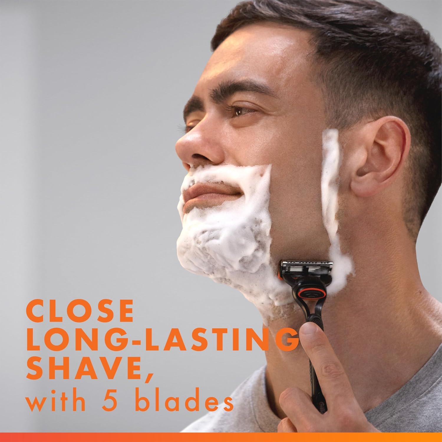 Gillette_Fusion5_Razors_for_Men,_1_Razor,_4_Blade_Refills,_Lubrastrip_for_a_More_Comfortable_Shave