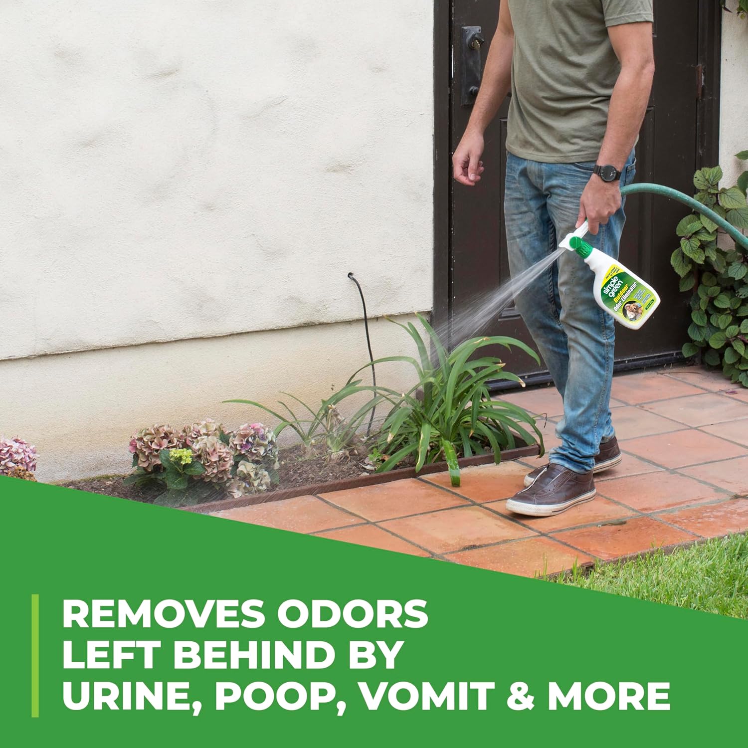 Simple_Green_Outdoor_Odor_Eliminator_for_Pets,_Dogs,_Ideal_for_Artificial_Grass_&_Patio_(32_oz_Hose_End_Sprayer_&_1_Gallon_Refill)
