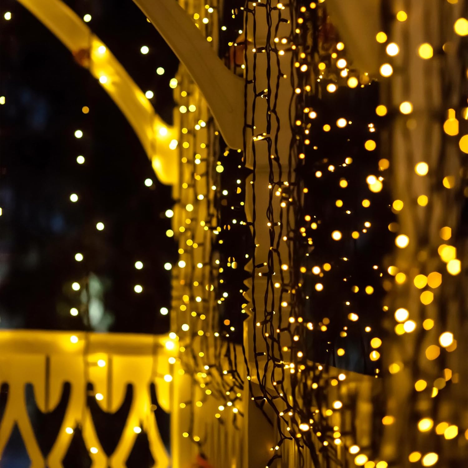 2_Pack_200LED_Solar_Christmas_Lights_Outdoor,_72FT_Solar_String_Lights_with_8_Lighting_Modes,_IP65_Waterproof_Solar_Lights_Outdoor_for_Xmas_Garden_Party_Tree_Decor,_Warm_White