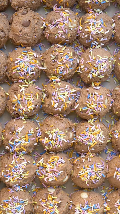 Pastel_Rainbow_Sprinkles_–_Dye-Free,_Allergen-Free,_Plant-Based_Colors,_6_oz_Jar_–_India_Tree_Nature’s_Colors