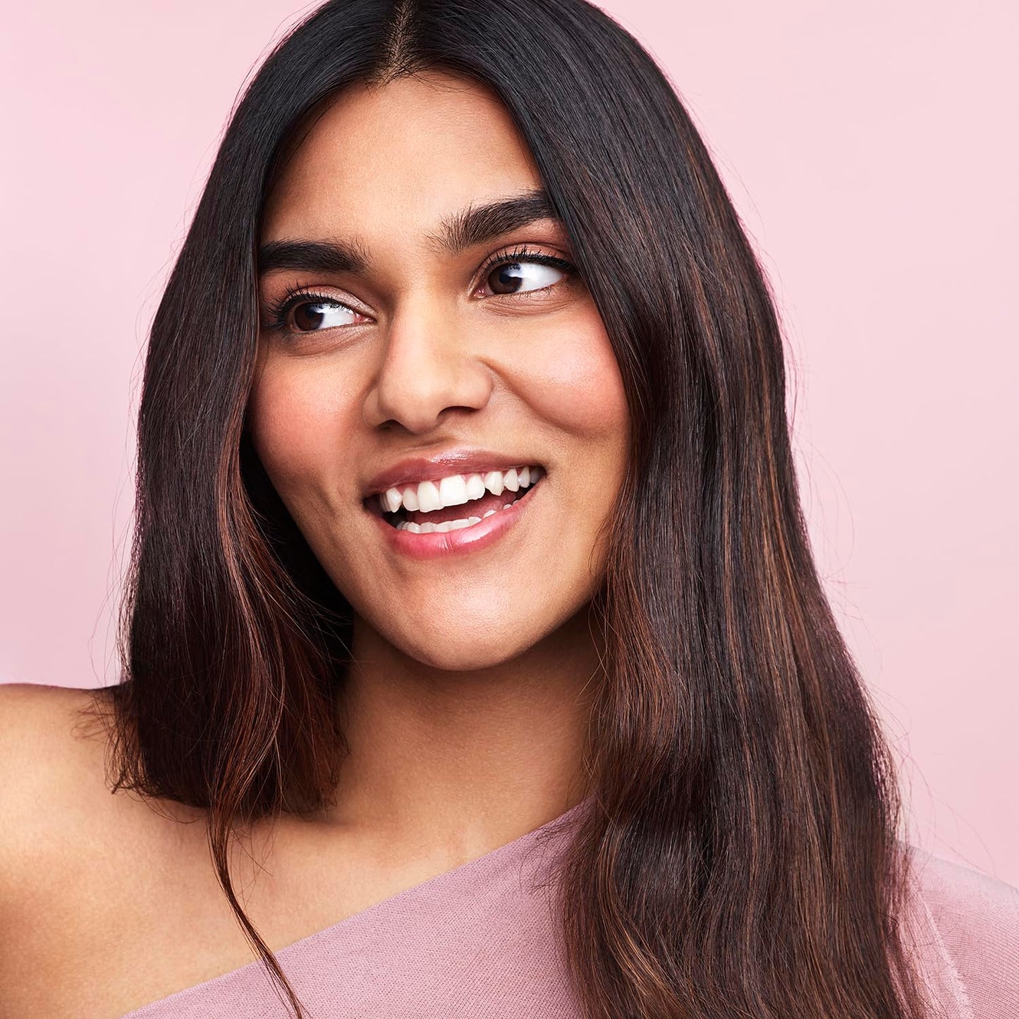 Briogeo_Farewell_Frizz_Blow_Dry_Perfection_&_Heat_Protectant_Creme_|_Silicone-Free_Styling_Cream_for_Frizz_Control,_Smoothness_&_Shine_|_Protects_Up_to_450°F_|_Vegan_&_Cruelty-Free