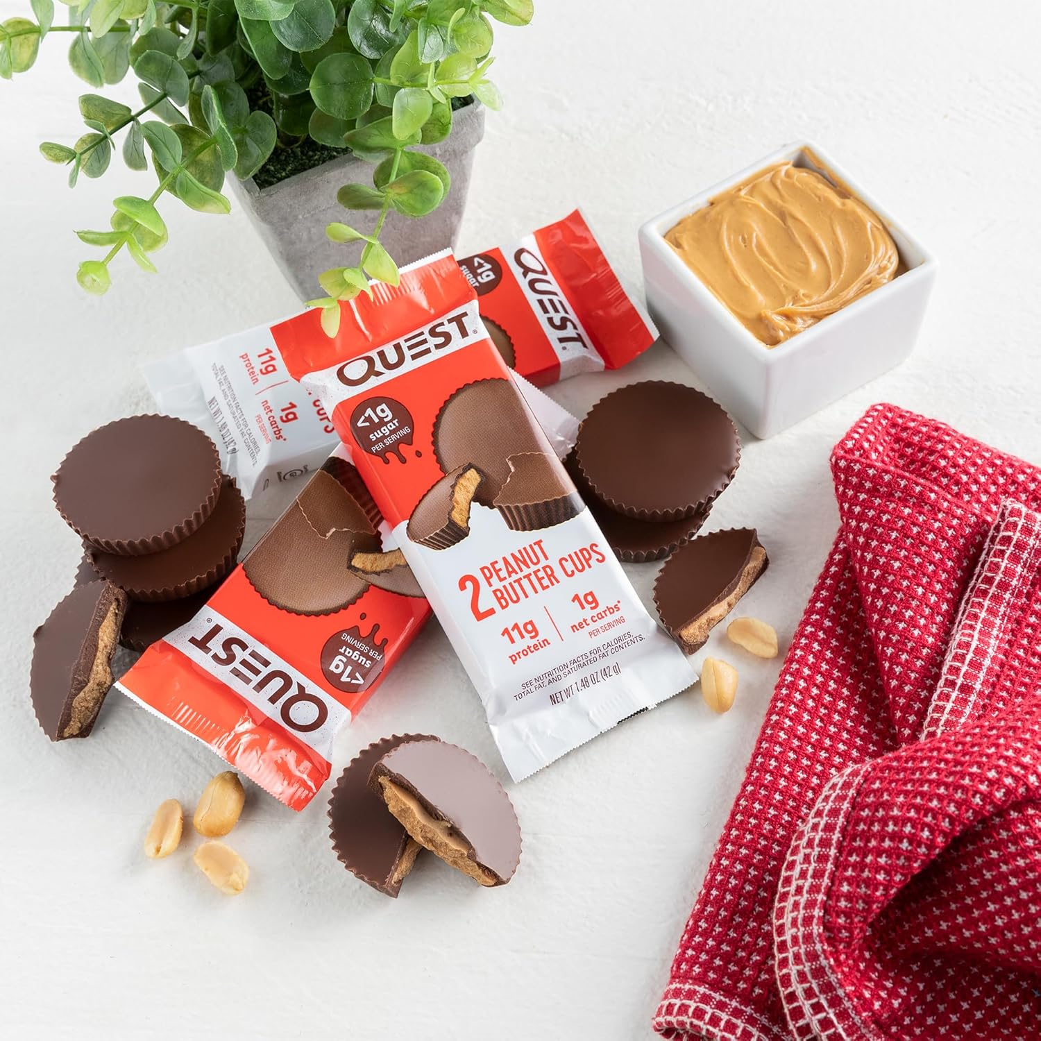 Quest_Nutrition_Peanut_Butter_Cups,_11g_Protein,_1g_Sugar,_Low_Carb,_Gluten_Free,_Keto_Friendly,_4_Count