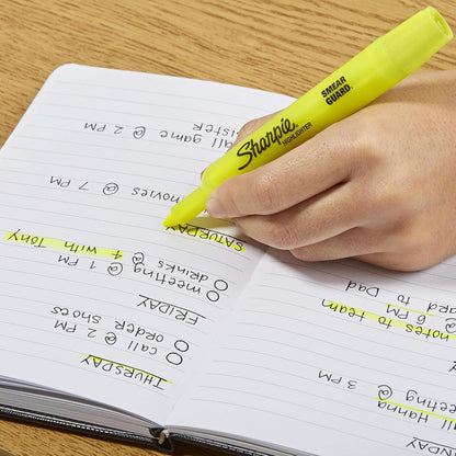Sharpie_Accent_Tank-Style_Highlighters,_6_Colored_Highlighters_(25876PP)