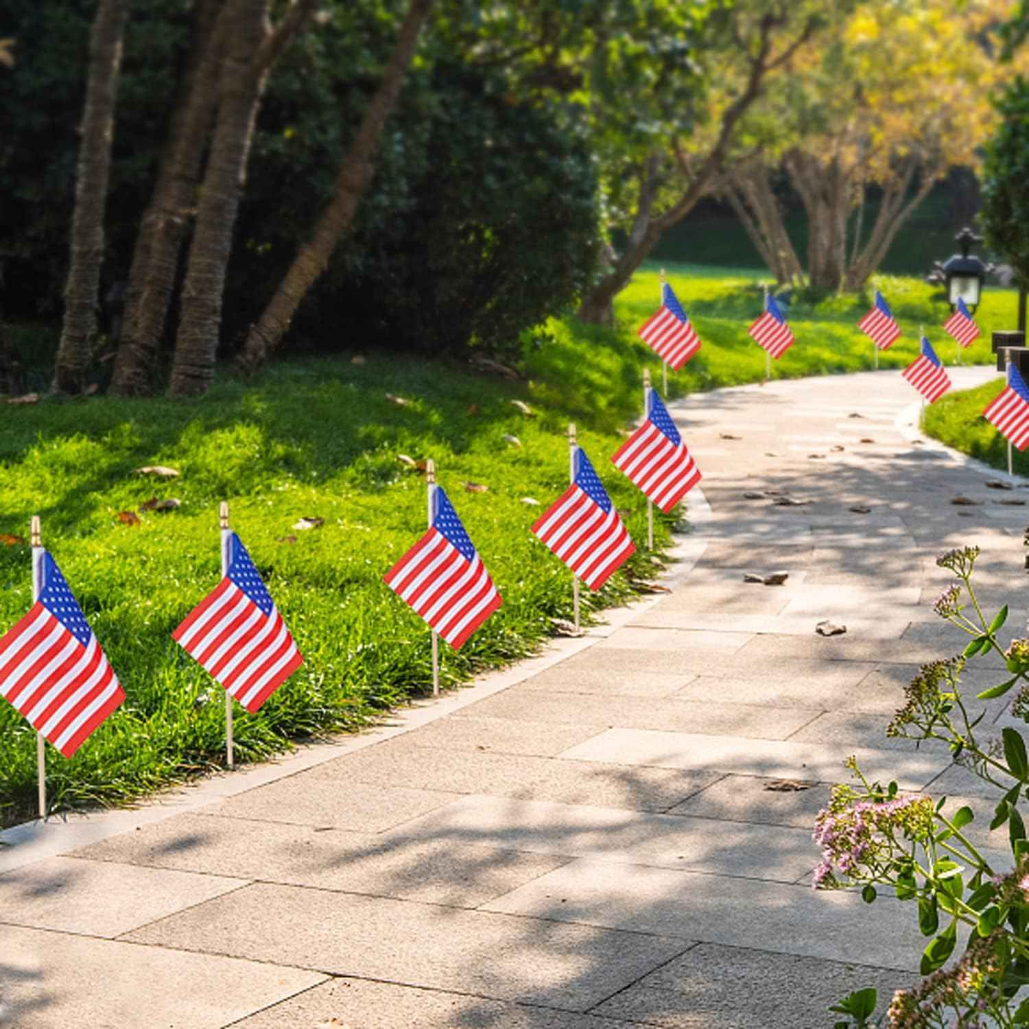 40 Pack Small American Flags on Stick 4*6 Inch Mini American Flags for 4th of July Decorations Memorial Day Decorations Patriotic Decorations US American Hand Held Wooden Stick Flag with Kid-Safe