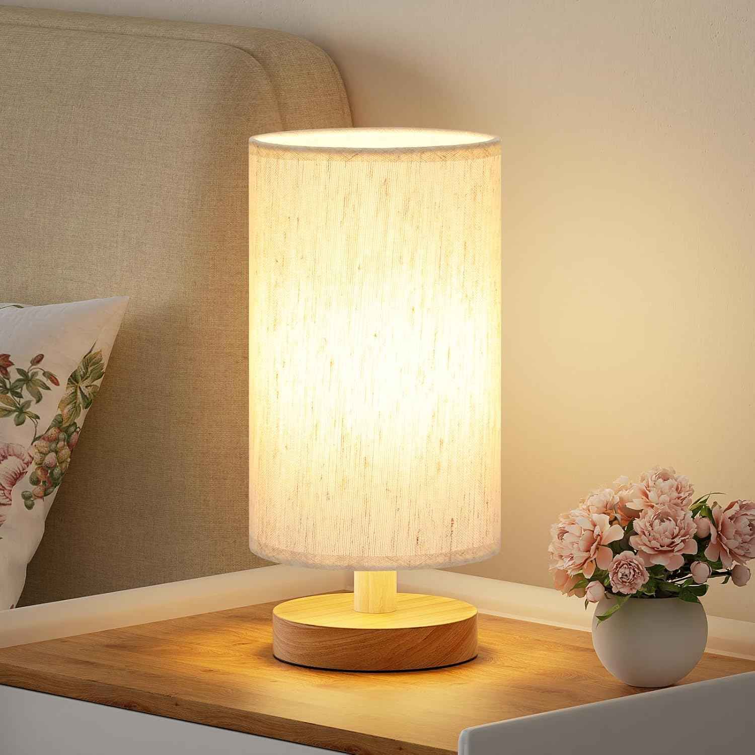 Fenmzee Small Table Lamp for Bedroom - Thoughtful Housewarming Gift Lamp with Included Bulb and Ready-to-Give Packaging