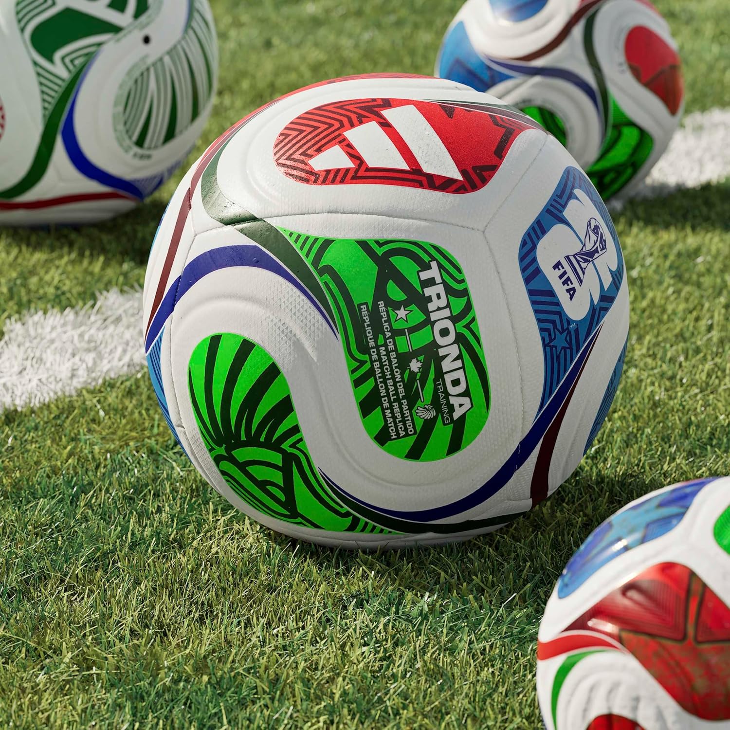 adidas_FIFA_World_Cup_26™_Trionda_Soccer_Ball