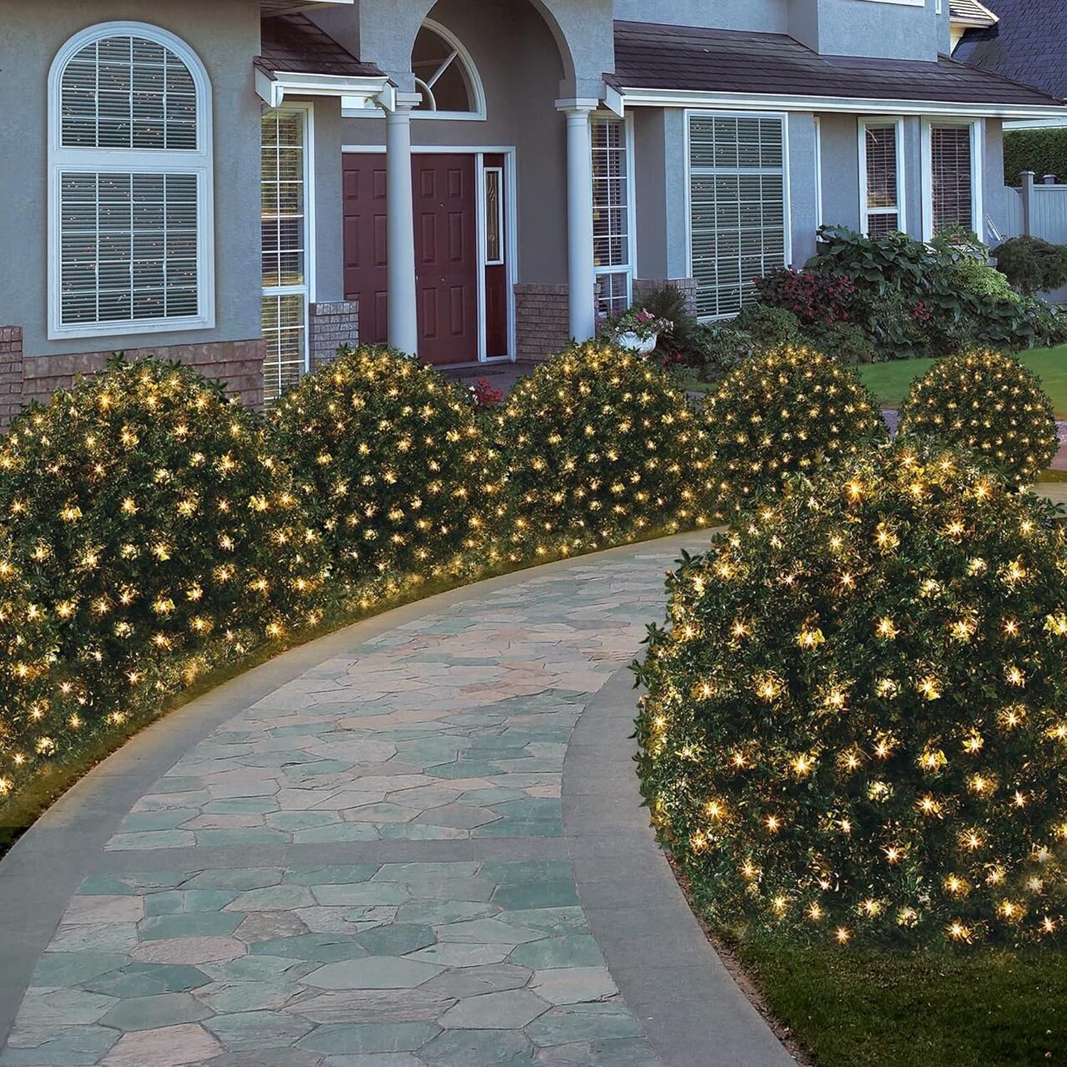Outdoor_Christmas_Lights,_360_LED_12FT_x_5FT_Green_Wire_Waterproof_Christmas_Net_Light_Outdoor_Plug_in_with_8_Modes,_Warm_White_Mesh_Lights_Decorations_for_Xmas_Indoor_Tree_Bush_Yard_Home_Decor
