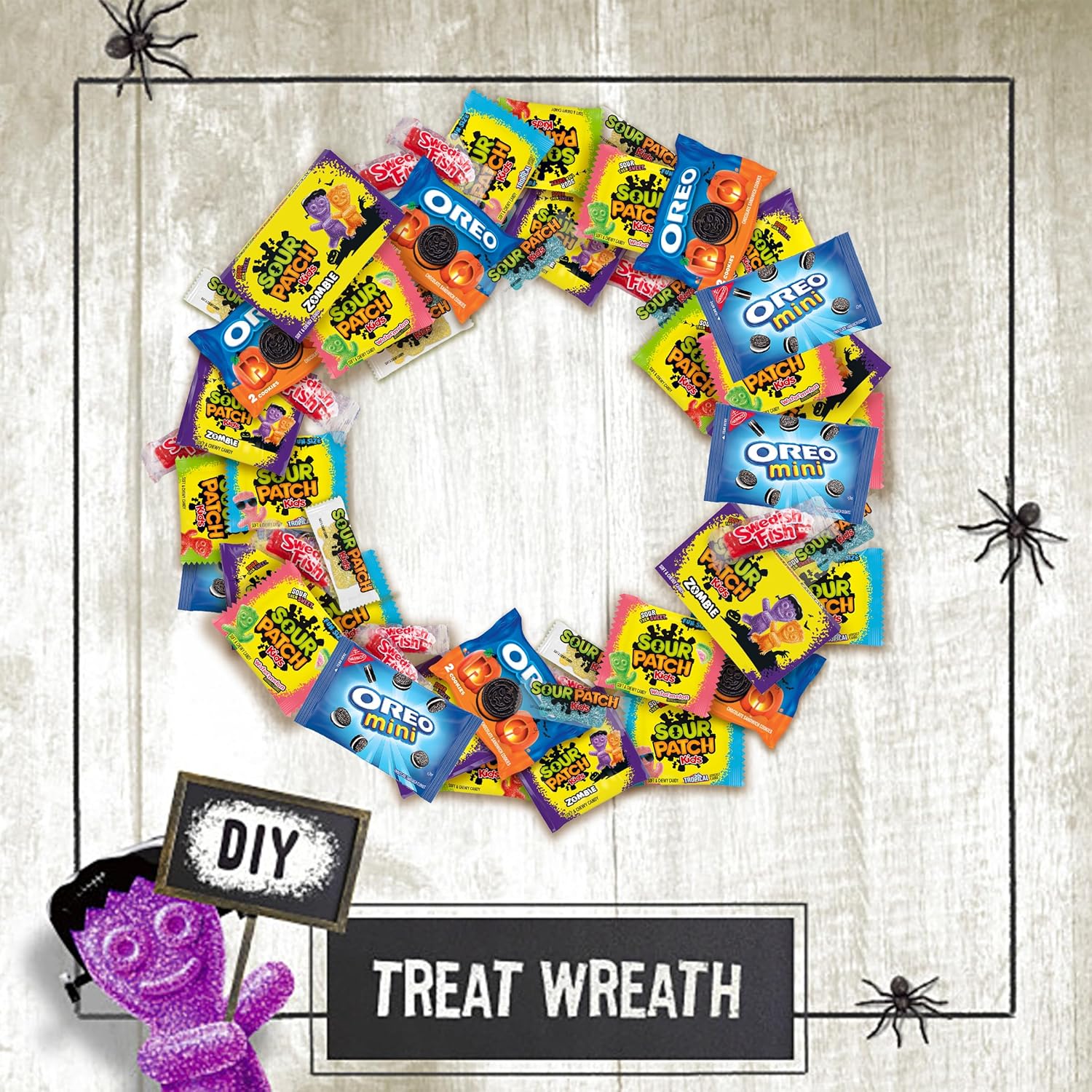 SOUR_PATCH_KIDS_Orange_&_Purple_Halloween_Candy_Lollipops_with_Sour_Candy_Dipping_Powder,_20_Lollipops