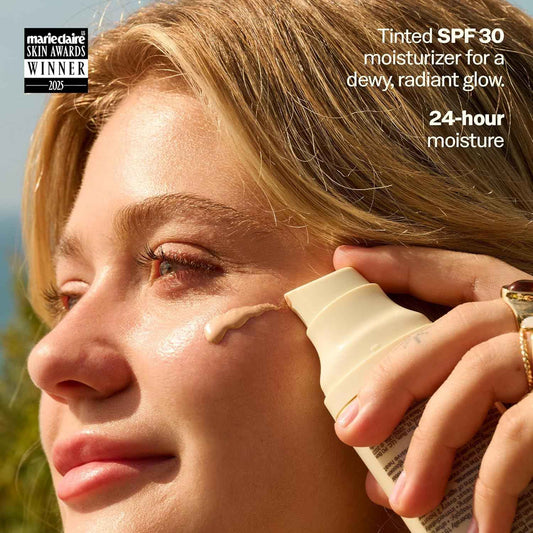 Sun Bum Daily SPF 30 Glow Sunscreen Face Lotion - Moisturizing Facial Sunscreen - Tinted - Dewy Finish - Hawaii 104 Act Compliant (Made without Octinoxate & Oxybenzone) - Travel Size - 1.7 oz