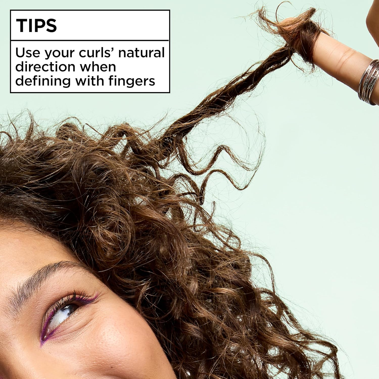 Garnier_Fructis_Curl_Shine_Conditioning_Hair_Gel,_Frizz_Control_for_Curly,_Wavy,_and_Coily_Hair,_Extra_Strong_Hold_for_Up_to_48_HRs_of_Bouncy,_Moisturized_Curls,_5.1_Fl_Oz_(Packaging_May_Vary)