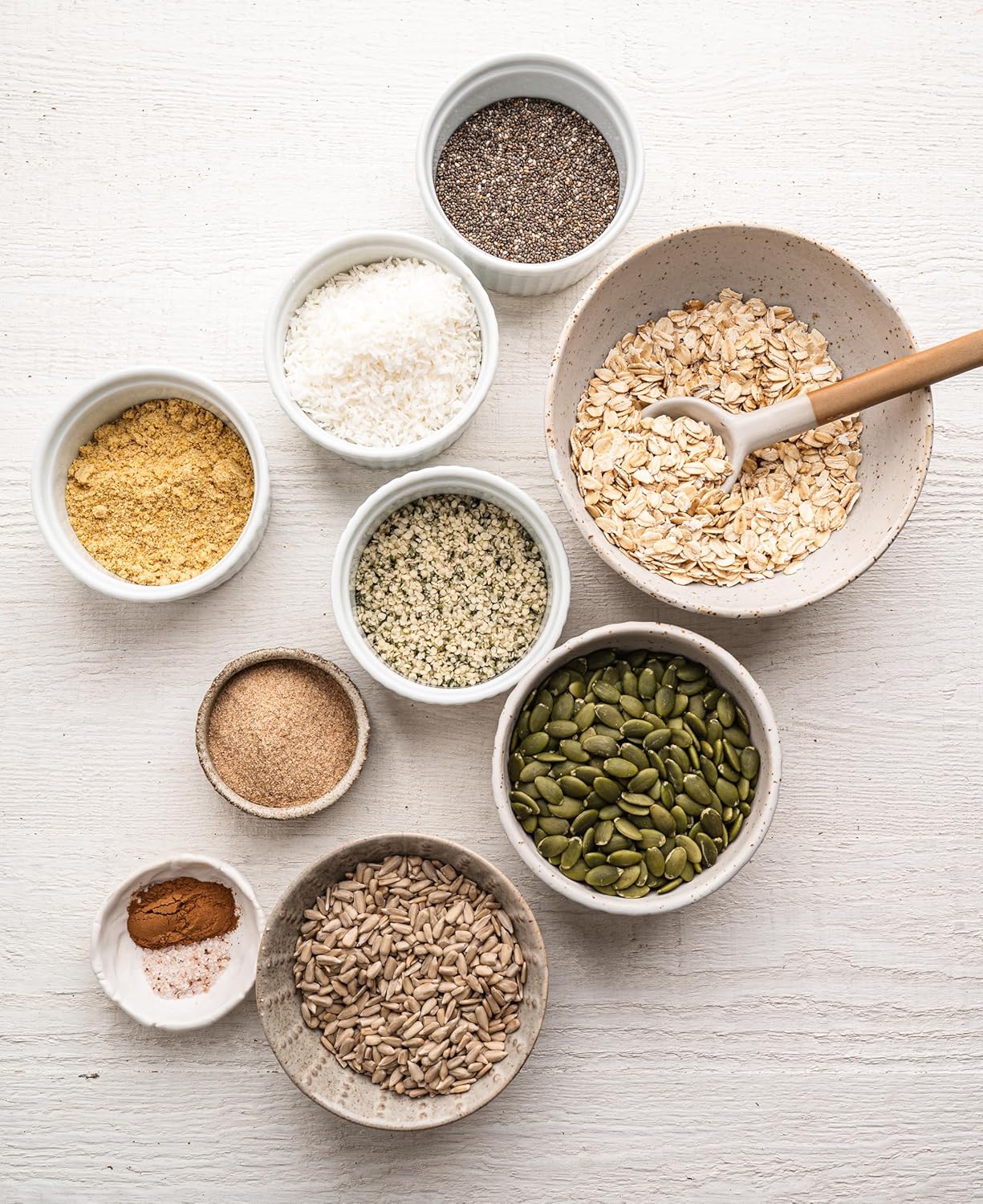 Yupik_Raw_Pumpkin_Seeds,_No_Shell,_1_lb_(16_oz),_GMO-Free,_Gluten-Free,_Kosher,_Shelled_Pepitas,_Salt-Free,_Oil-Free,_Plant-Based_Protein,_Source_of_Fiber,_Healthy_Snacks,_Ideal_for_Baking_&_Topping