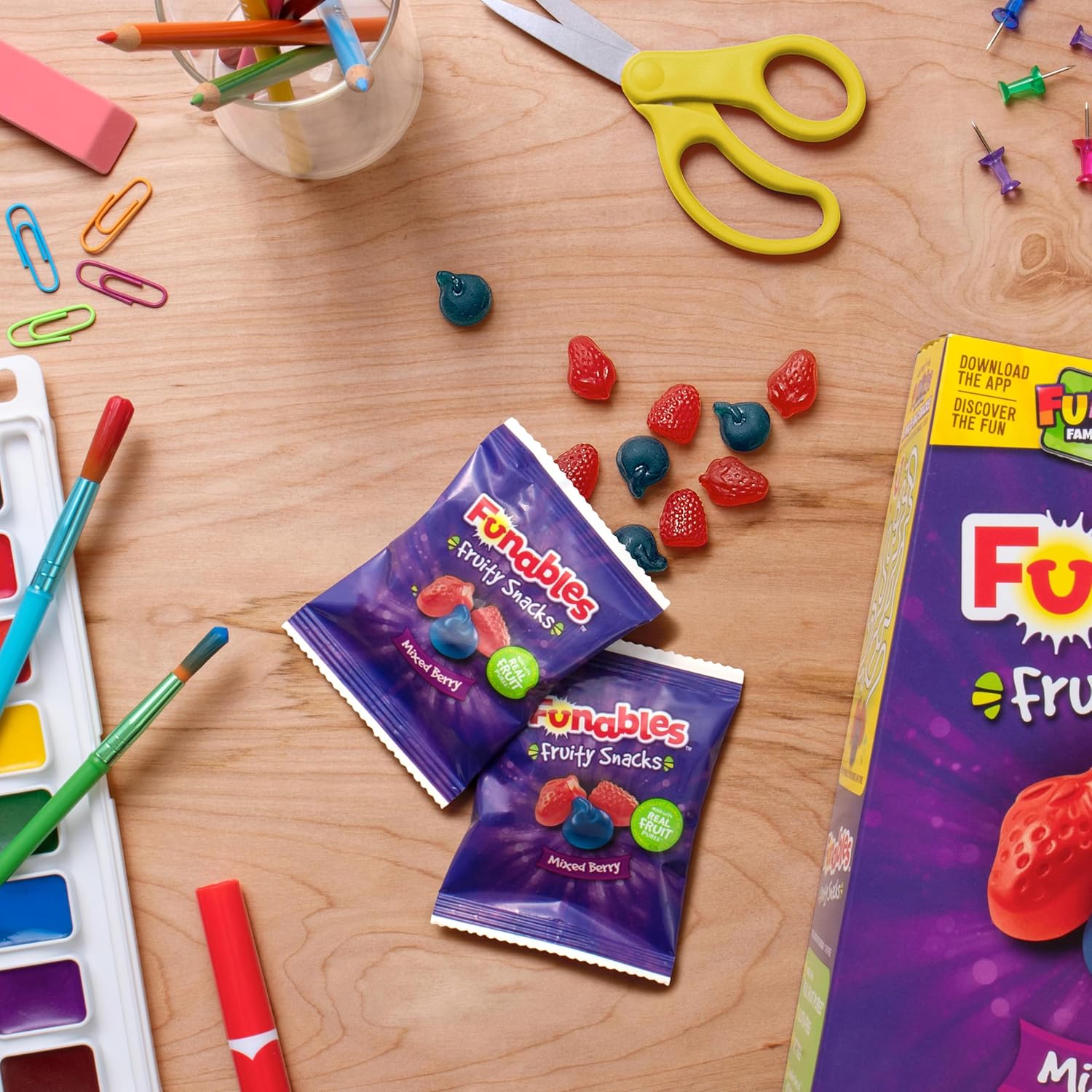 Funables_Fruity_Snacks,_Mixed_Berry_Flavored_Snacks,_0.8_oz_22_ct