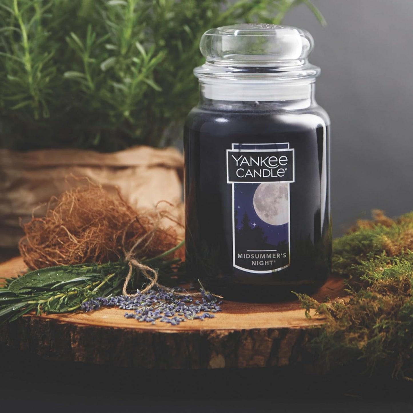 Yankee_Candle_MidSummer's_Night_Scented,_Classic_Large_Single_Wick_Jar_Candle,_22oz_with_Over_110_Hours_of_Burn_Time,_Ideal_for_Dinner_Parties,_Relaxing_Saturdays,_and_Special_Occasions